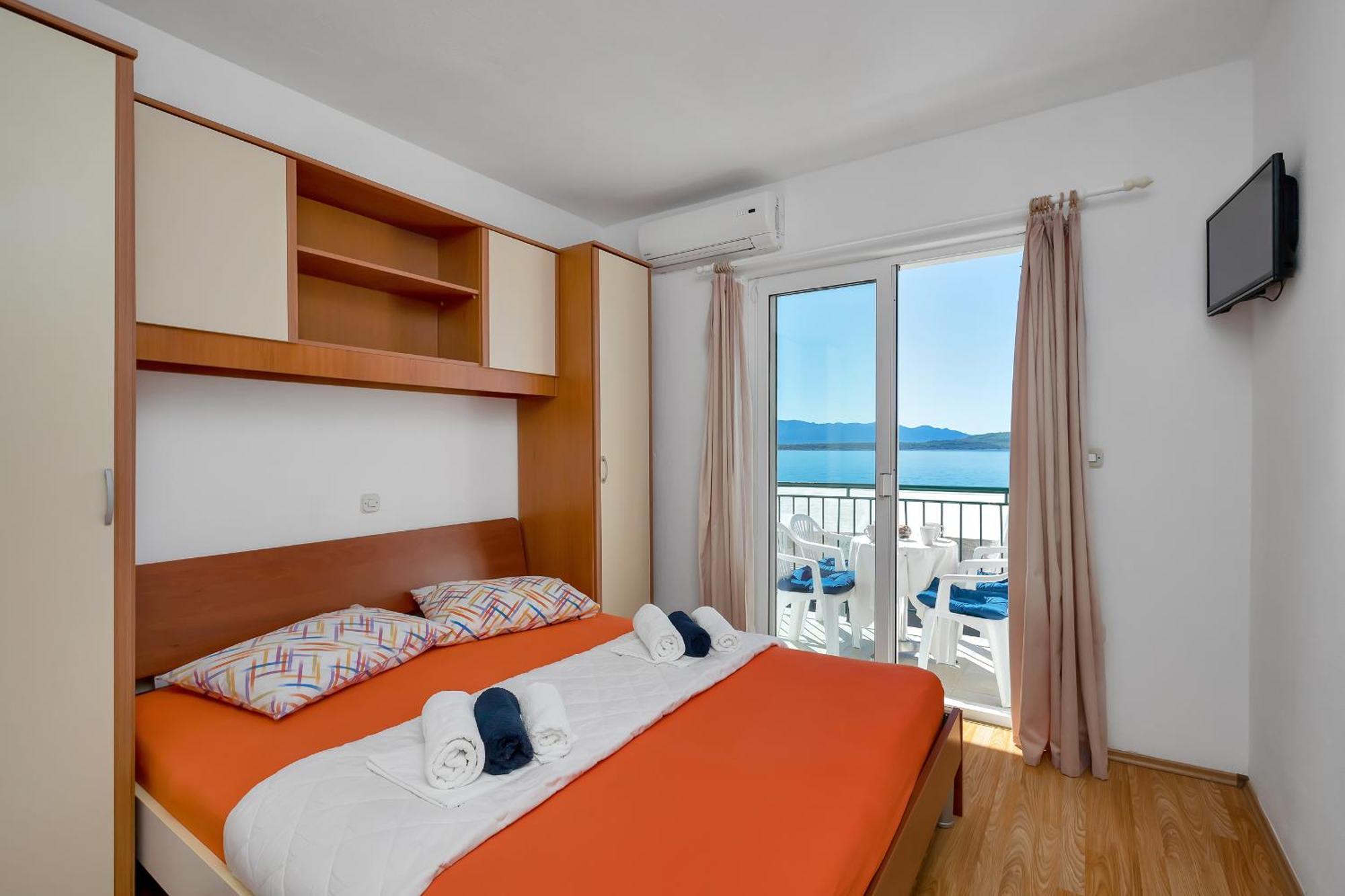 Apartments Ferdo Živogošće 객실 사진