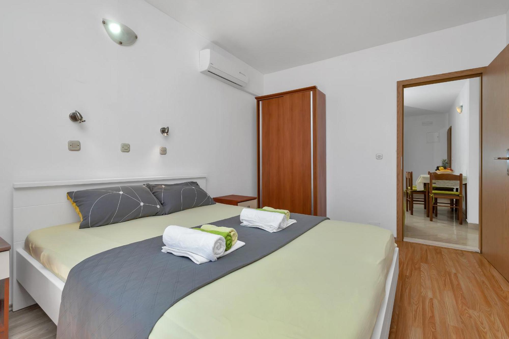 Apartments Ferdo Živogošće 객실 사진