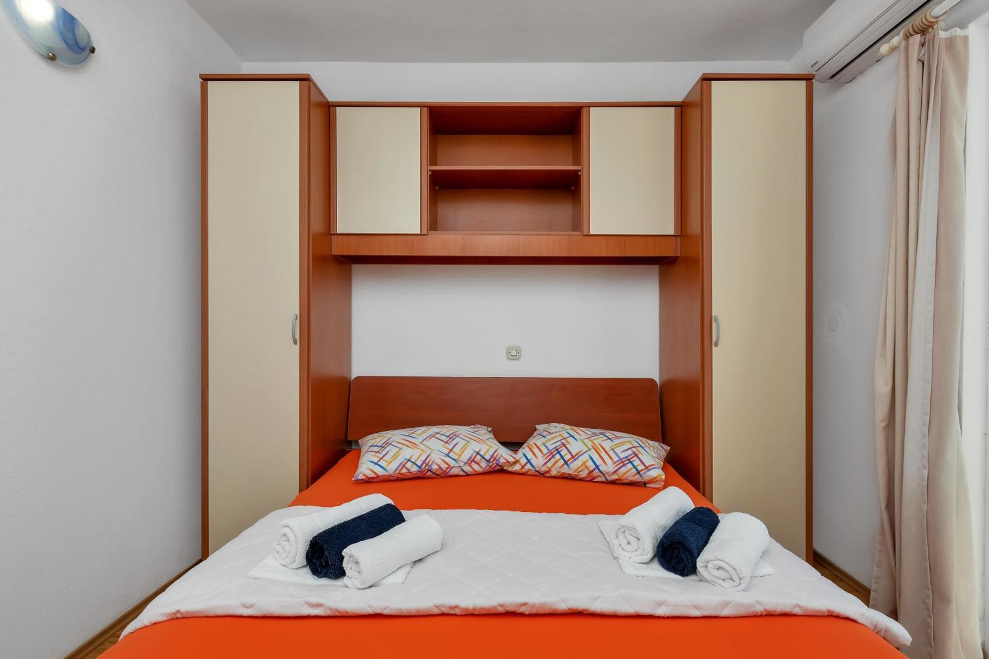 Apartments Ferdo Živogošće 객실 사진